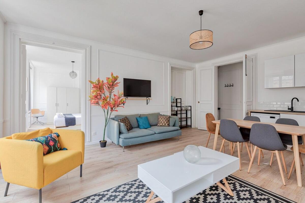 Joli Appartement Champs Elysees - 6P Paris Exterior photo