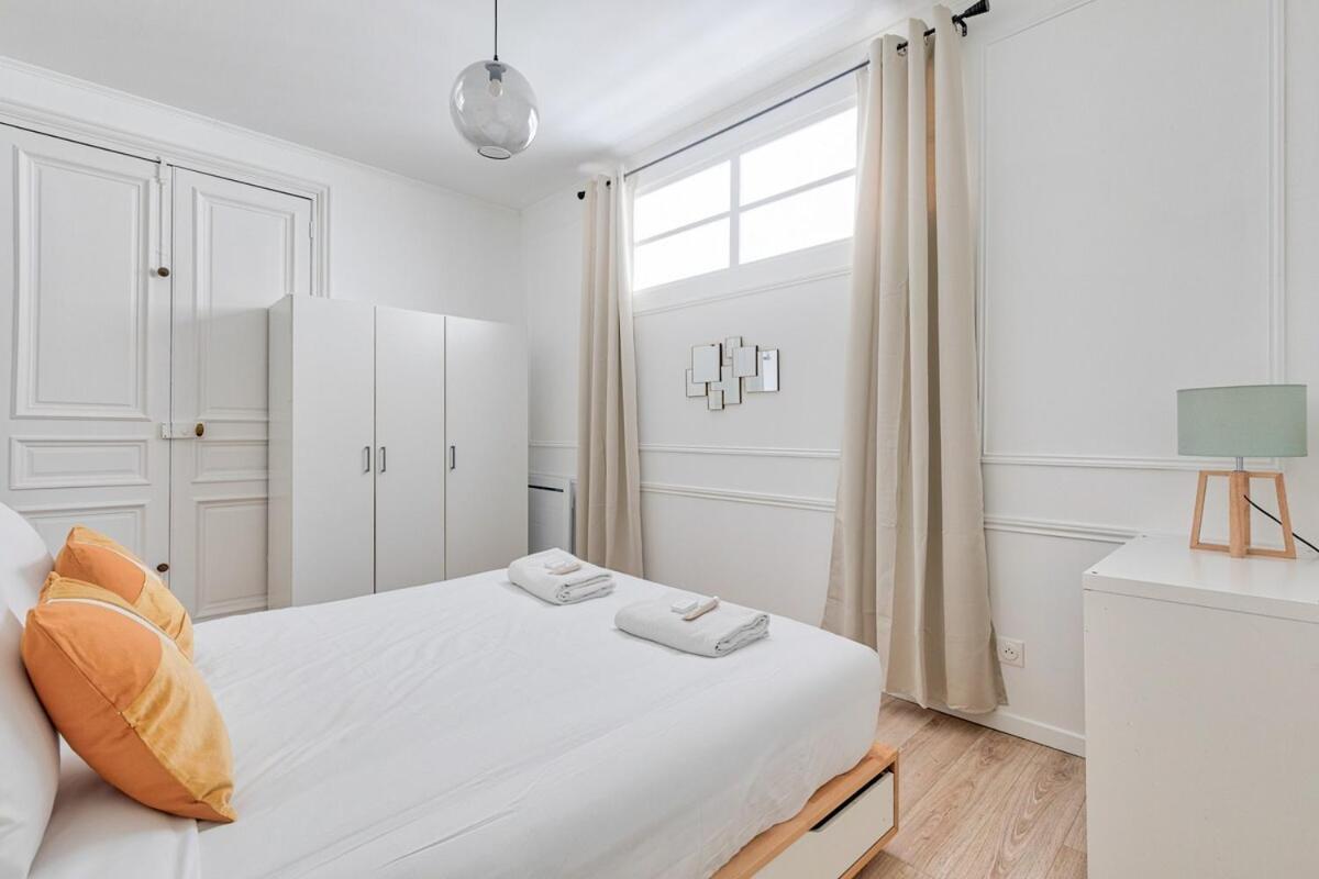 Joli Appartement Champs Elysees - 6P Paris Exterior photo